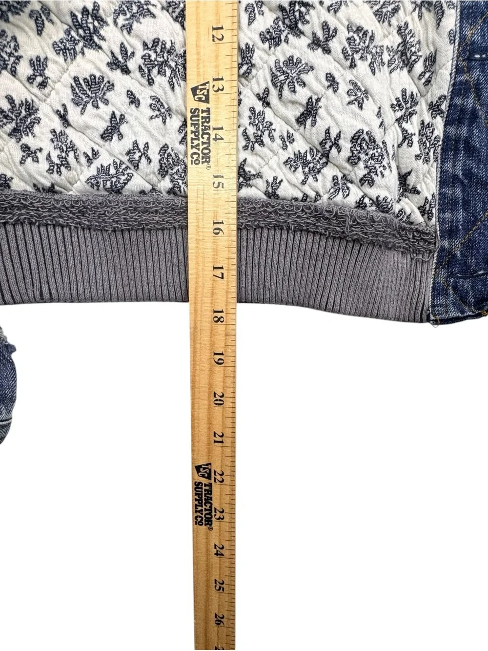 Free People Ditsy Denim Jacket Denim Combo size XS/S - Picture 11 of 11